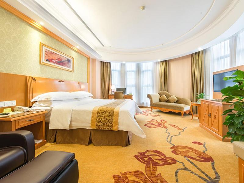 Vienna Hotel Shenzhen View Lake Park Dış mekan fotoğraf