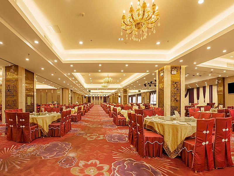 Vienna Hotel Shenzhen View Lake Park Dış mekan fotoğraf